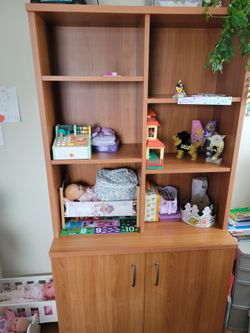Book cabinet