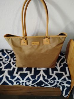 Tote- Women's