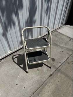 2 Step Stool Foldable