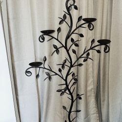 Metal Rustic Leaf Pillar Candle Stand