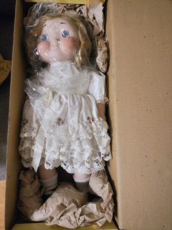 Dolly Dingle Series Limited Edition