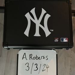 Yankees Zion Graded Sports Card Carrying Case 