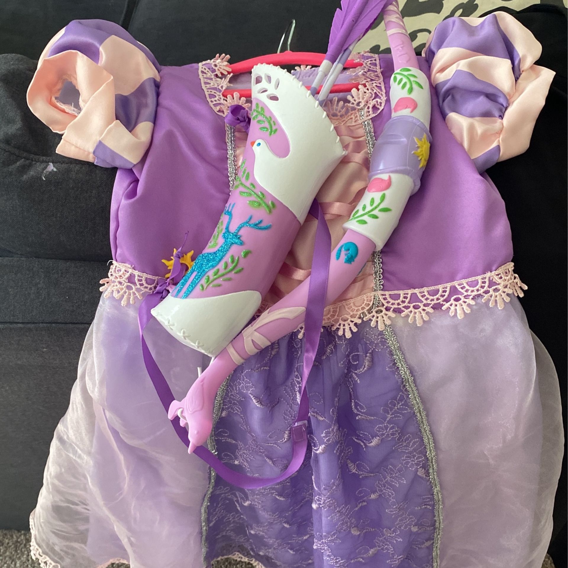 Girls Small/Medium Rapunzel Dress 