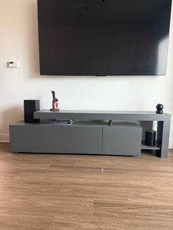 Modern TV Stand / Entertainment Center – Fits Up to 80” TV