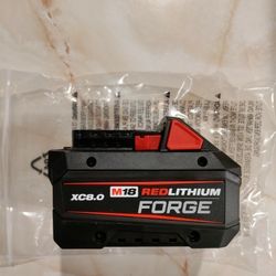 M18 Milwaukee Lithium-Ion REDLITHIUM FORGE XC 8.0 Ah Battery Pack