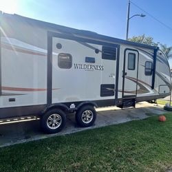 2016 Heartland  Wilderness 