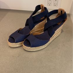 Tory Burch Wedge With Dust Bag 