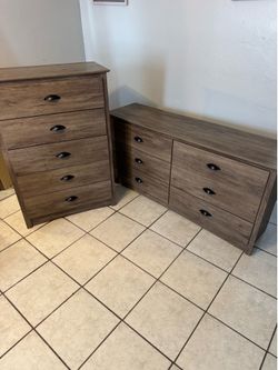 Dresser and chest/ Free delivery