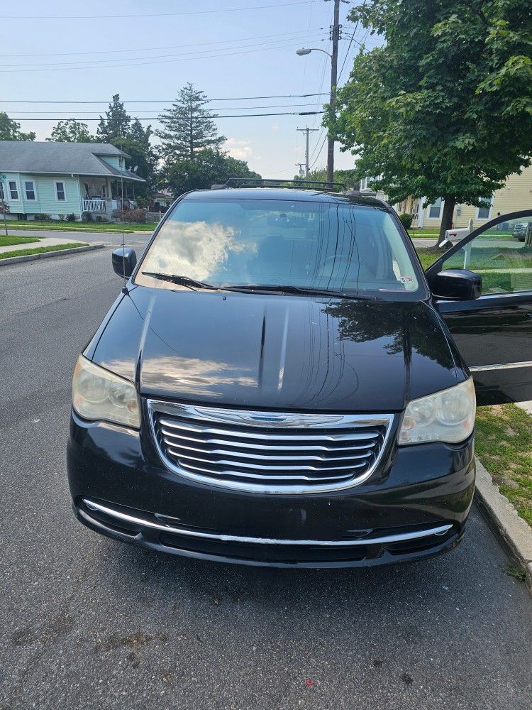 2013 Chrysler Town & Country