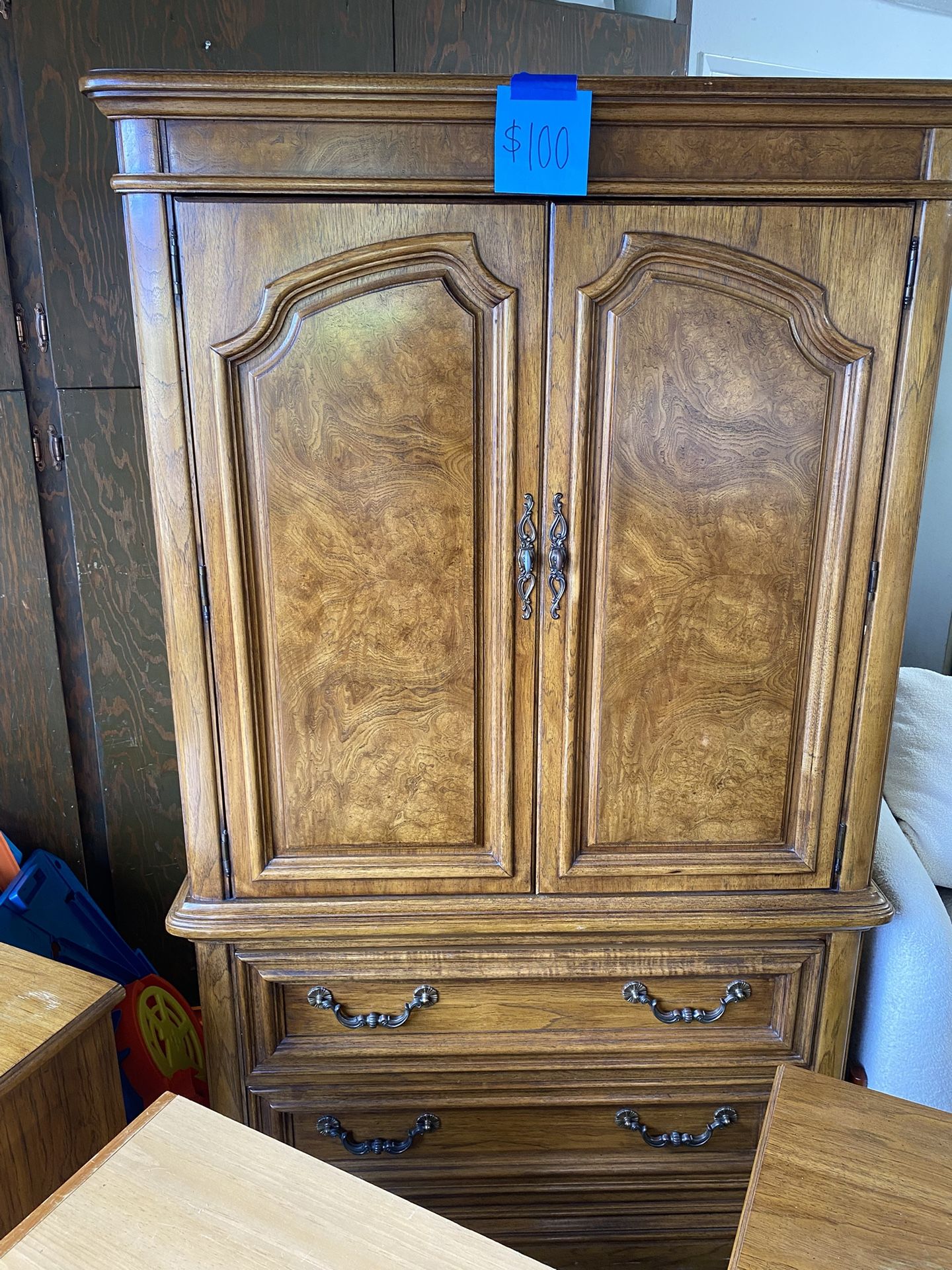 Thomasville Solid Wood Bedroom Set