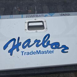 Tailgate for truck tool box