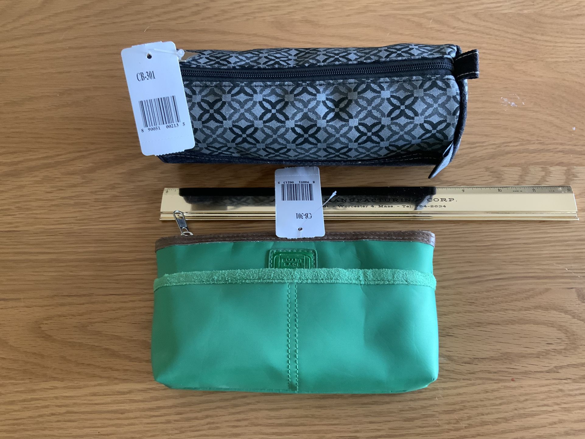 Cosmetic Cases NWT (2)