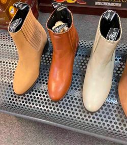 Botines de Piel Marca El Canelo