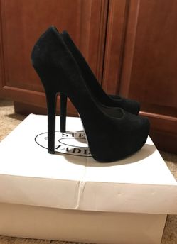 Babylon Steve Madden size 6