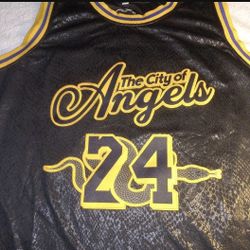 Kobe #24 Commemorative Jersey 