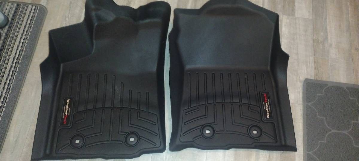 Weather Tech Floor Mats 2016+ Toyota Tacoma