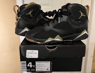 Nike Air Jordan 7 Retro Size 4Y GMP Black/Metallic Gold-Sail