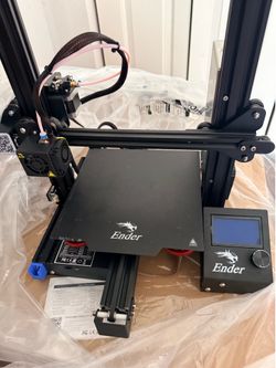 Ender 3 pro 3-D printer