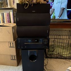 Onkyo Stereo And Speakers