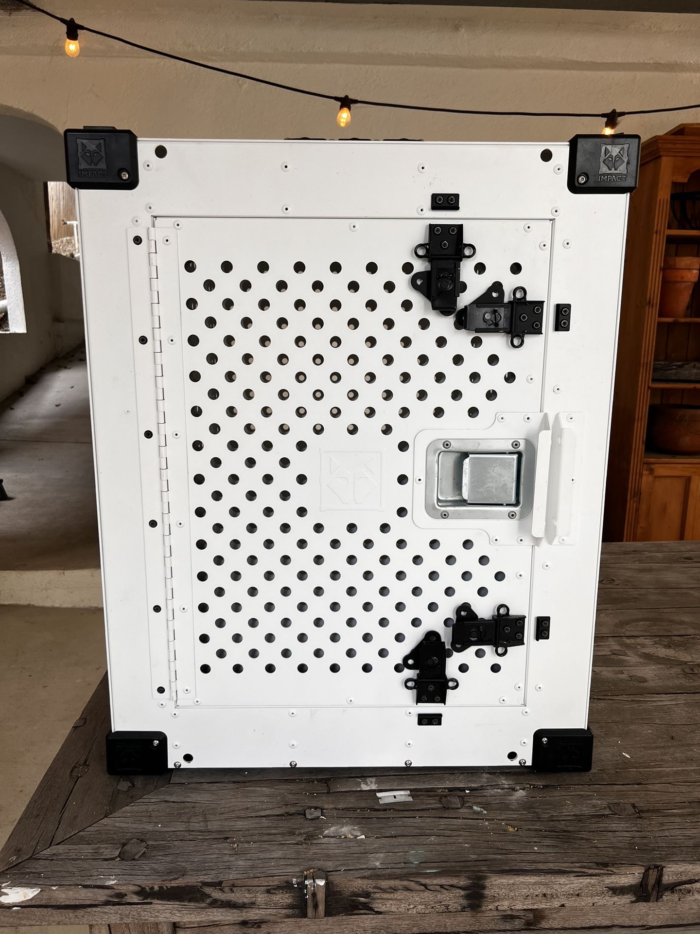 Impact high anxiety dog Crate - 34.5” x 23 x 29”
