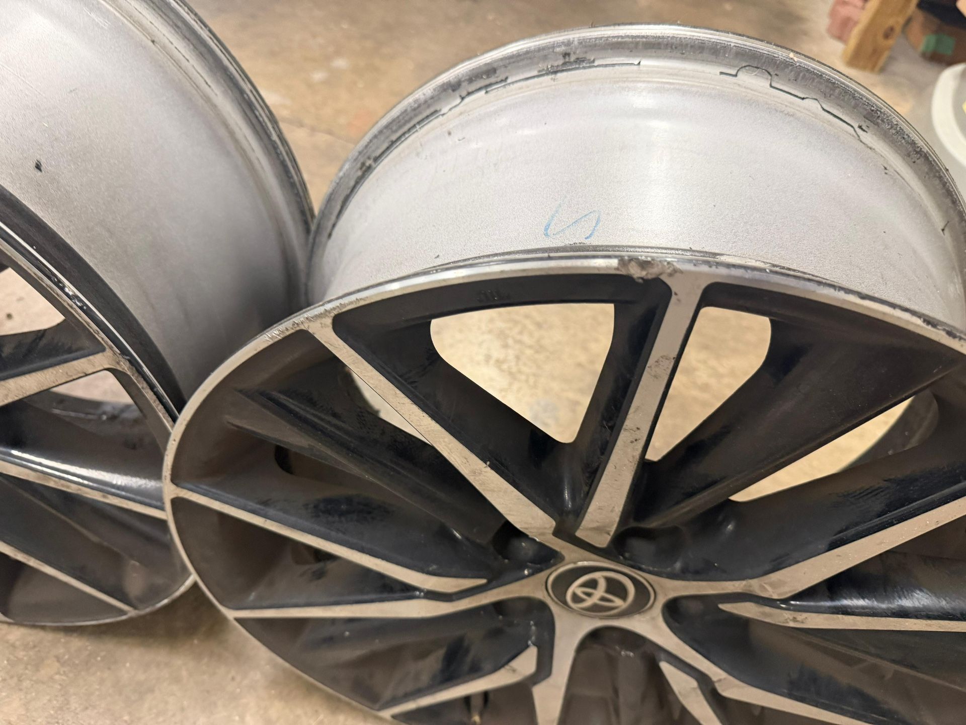 Toyota Camry 2023 Rims