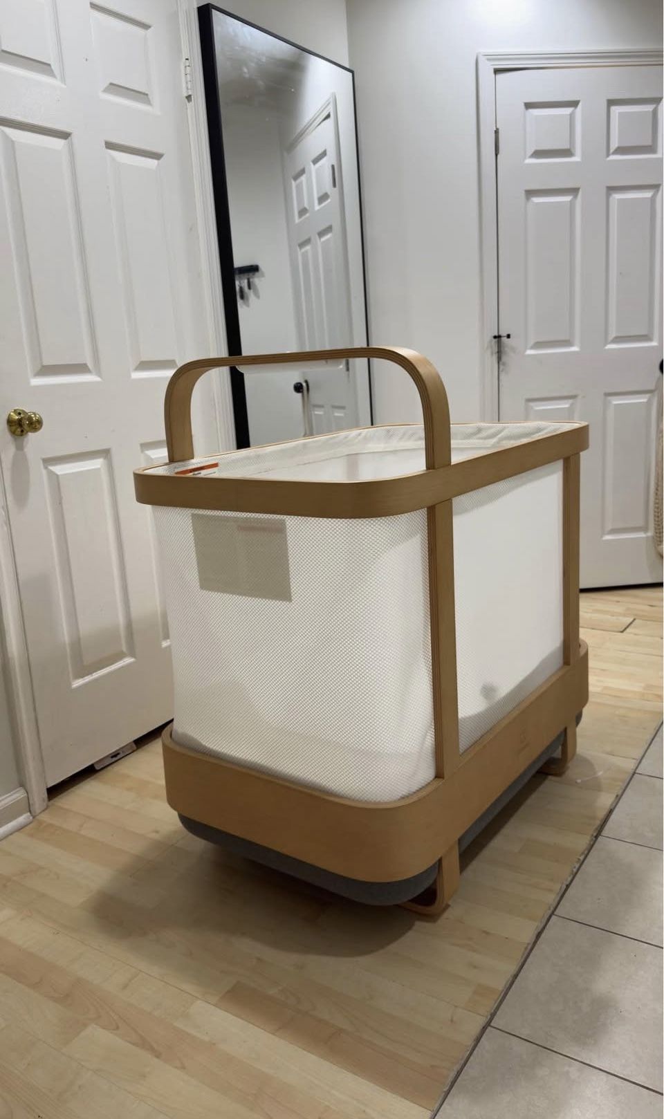 Cradlewisw Smart Crib