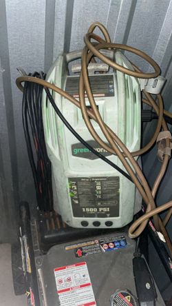USED Greenworks 1500psi Pressure Washer