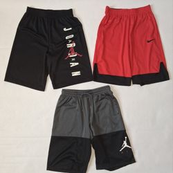 Boys Size 18/20 Jordan Basketball Shorts