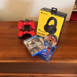 PS4 Gaming Bundle 