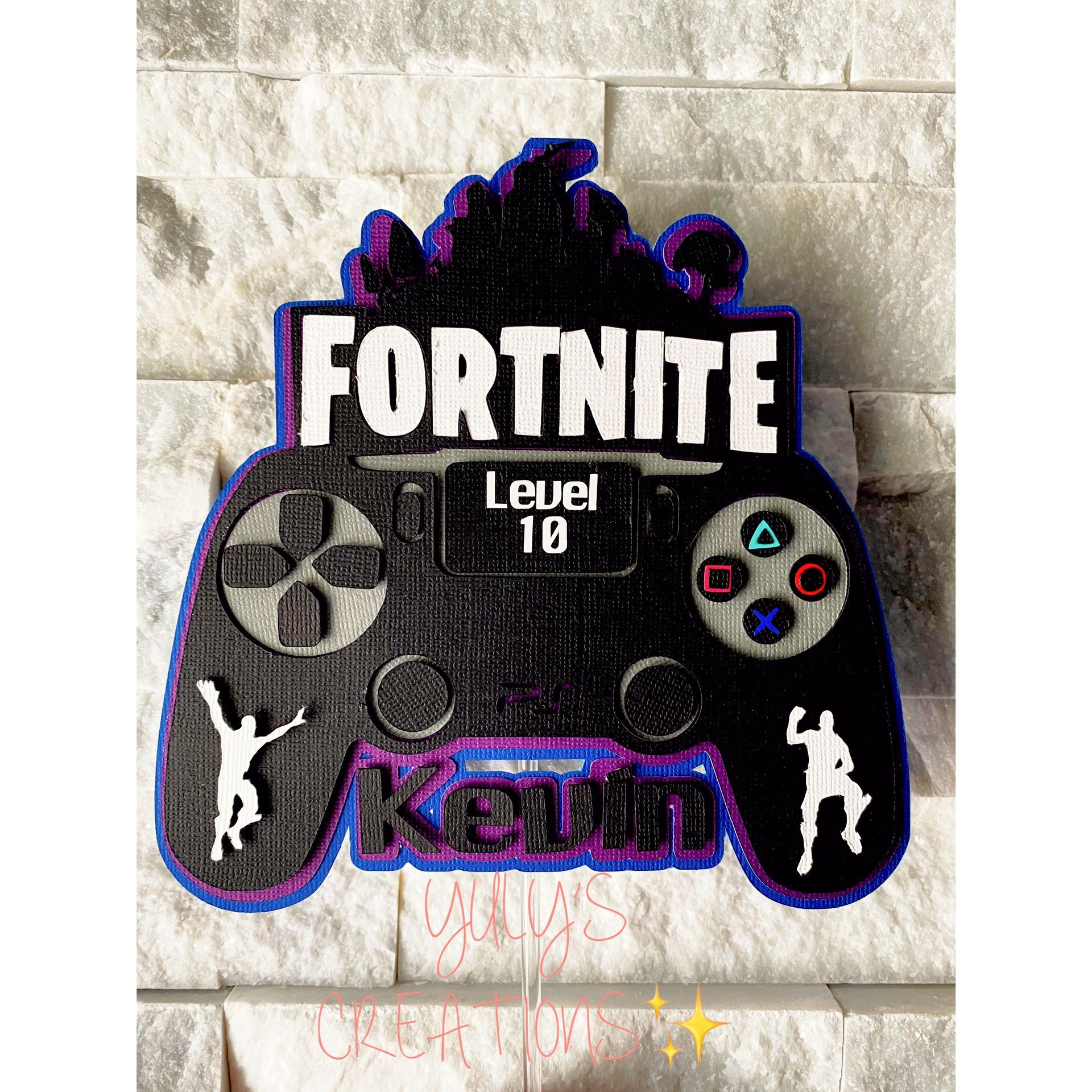 Cake topper, fortnite topper, birthday celebration.Event planner
