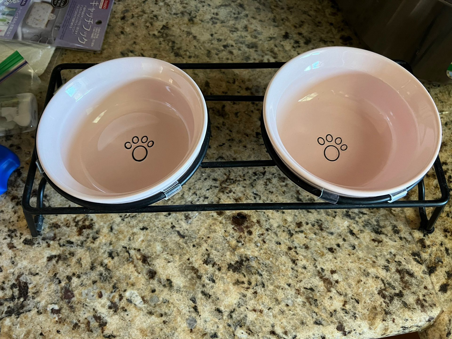 Small Feeding Bowls For Cats Or Small Dogs