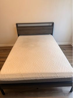 Bobs furniture full size mattress