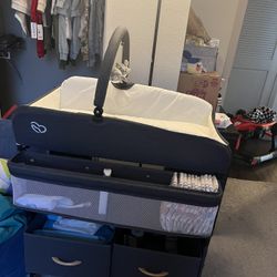 Baby Changing Station 