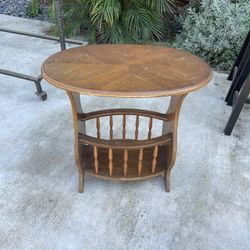 Magazine Table