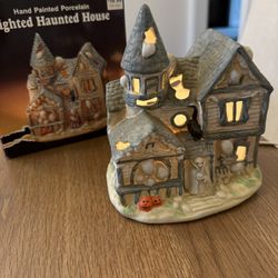 Light Up Haunted House