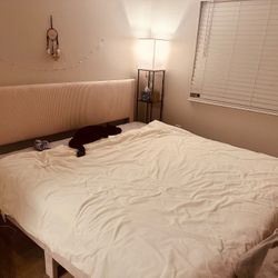 King Size Bed Frame (pink)
