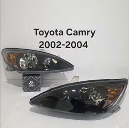 Toyota Camry 2002-2004 Headlights