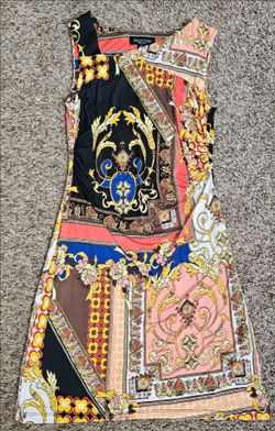 Perceptions New York Dress Size Medium 6 baroque Sheath Unique Colorful ruched midi M

Excellent condition, no flaws
Size 6, Medium 
Approximate measu