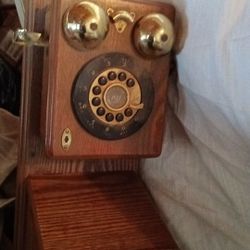 Antique Phone 
