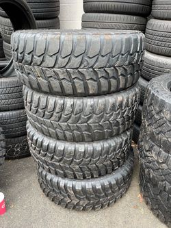 33x12.50R22LT Crosswind 33x12.50/22 LT set of matching 4 tires in great condition 450$ for 4 tires plus tax . Mount available but not included. Wheel