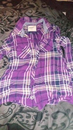 Purple Plaid L/S Shirt. Thin Fabric. Size L, But Fits Small