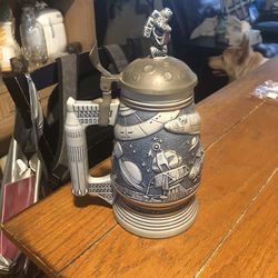 Avon Conquest of space stein