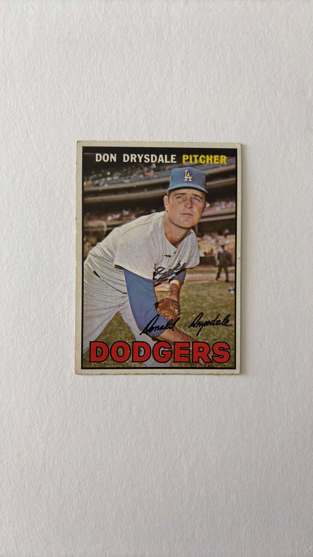 1967 Don Drysdale Topps Baseball Card # 55 Los Angeles Dodgers