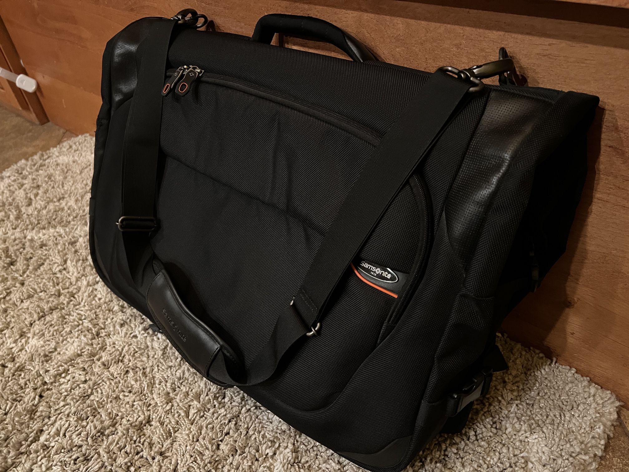 Samsonite Travel Garment Suit Bag