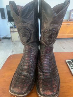 Vintage Caiman Leather boots size 8.5