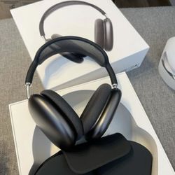 AirPod Pro Max