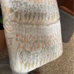 Size 3 Huggies papers