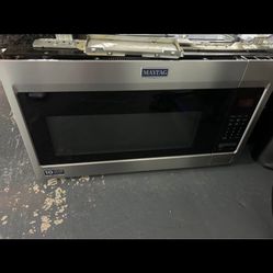 Maytag Microwave 