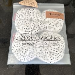 Kitsch Towel Scrunchies