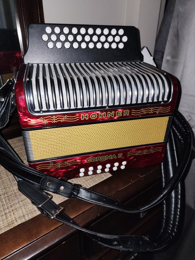 Hohner corona II en fa
